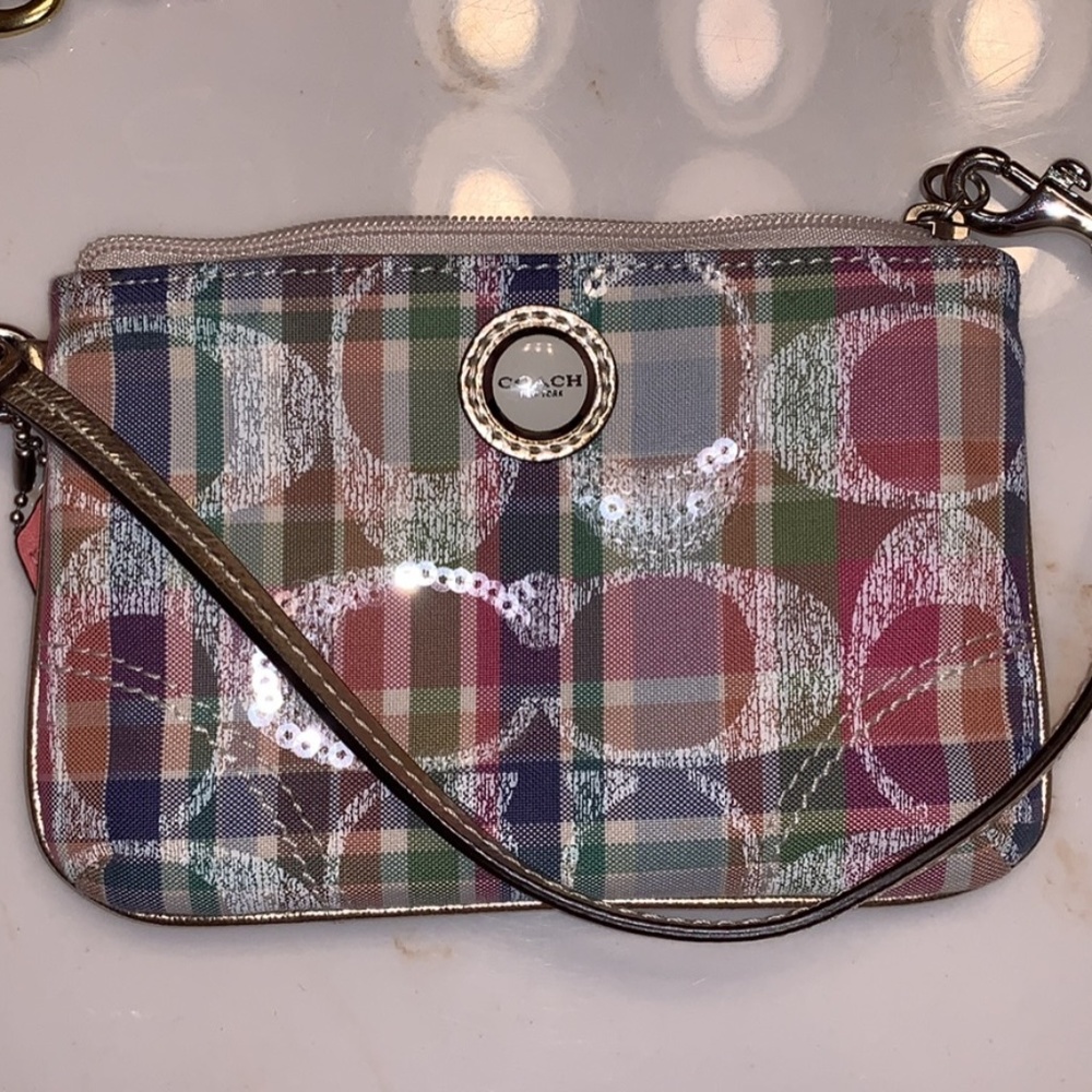 Authentic Coach wristlet in perfect condition